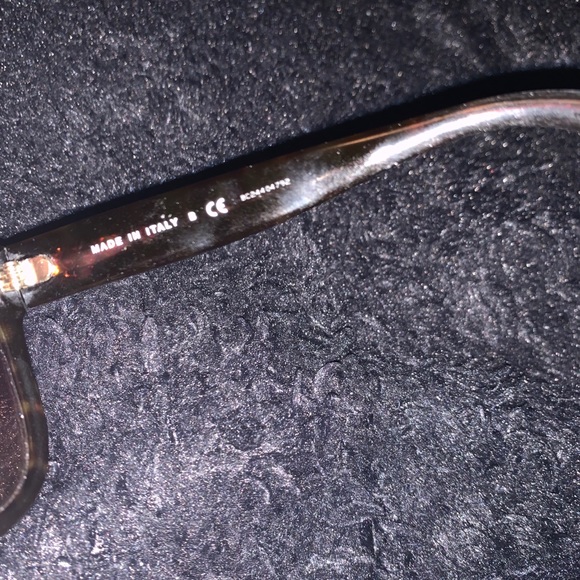 Chanel tortoise sunglasses - Picture 5 of 6